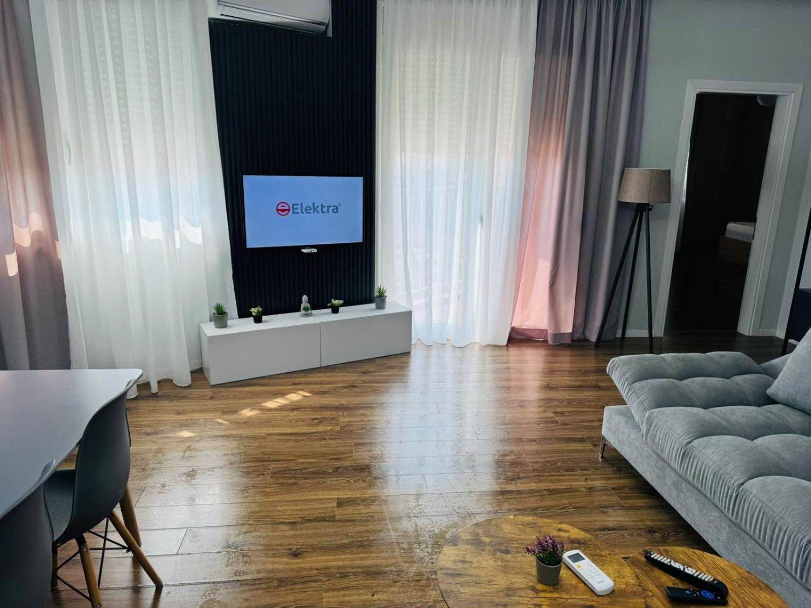 Apartamente Tirana Buitenkant foto